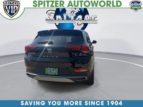 Used 2024 Buick Encore GX Preferred AWD/4WD image 8
