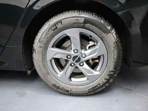 Used 2023 Kia K5 LXS FWD image 13