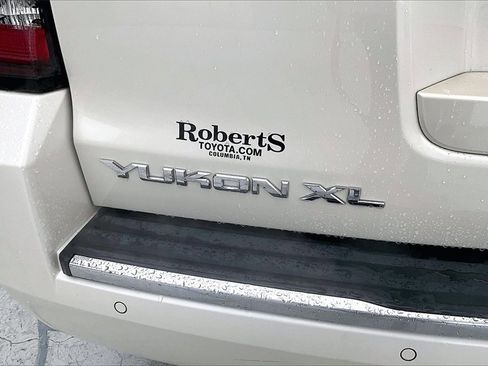 Used 2015 GMC Yukon XL Denali w/ Touring Package image 23