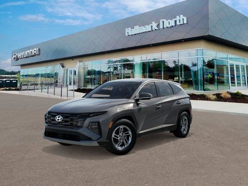 New 2026 Hyundai Tucson SE FWD image 1