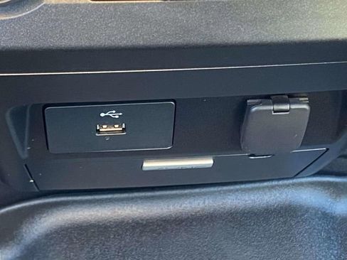 Used 2018 Ford F150 XLT w/ Max Trailer Tow Package image 29