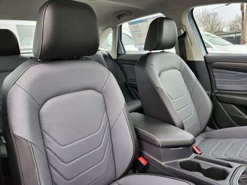 New 2026 Volkswagen Jetta SEL FWD image 15