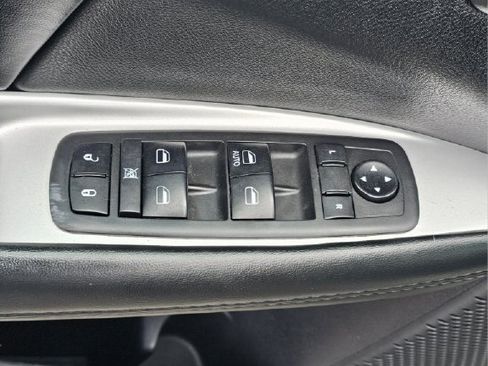 Used 2018 Dodge Journey SE w/ Popular Equipment Group image 30