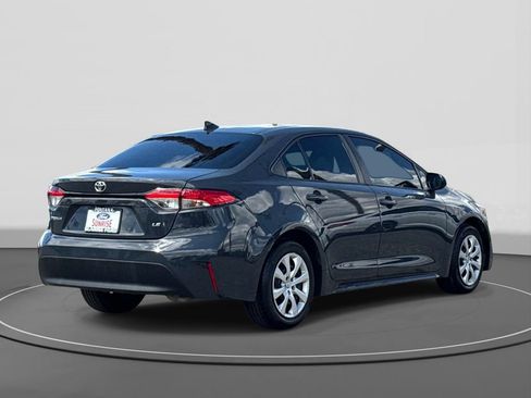 Used 2024 Toyota Corolla LE FWD image 5