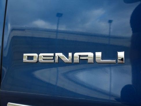 Used 2017 GMC Sierra 1500 Denali w/ Denali Ultimate Package AWD/4WD image 23