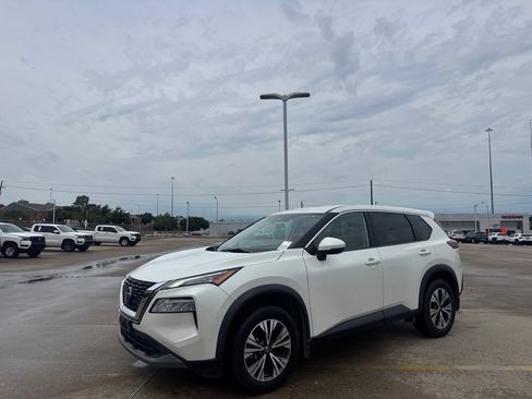 Used 2021 Nissan Rogue SV AWD/4WD image 9