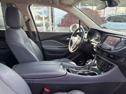 Used 2019 Buick Envision Premium w/ Driver Confidence Package image 32