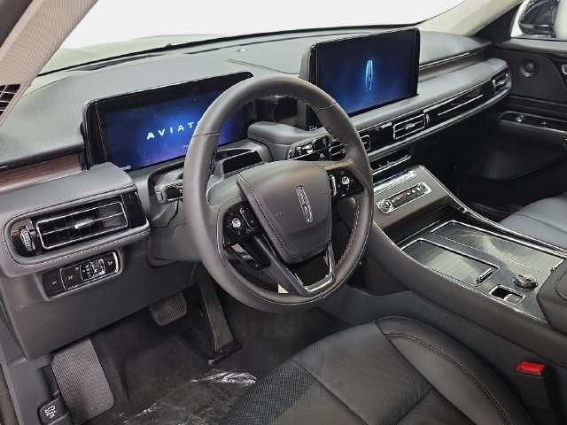 New 2027 Lincoln Aviator Reserve AWD/4WD image 13