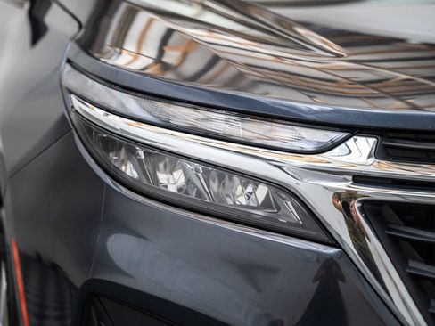 Used 2022 Chevrolet Equinox LS w/ LS Convenience Package AWD/4WD image 12