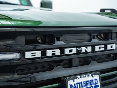 Used 2025 Ford Bronco Outer Banks AWD/4WD image 11