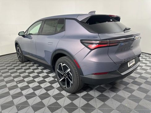 New 2026 Chevrolet Equinox EV LT image 6