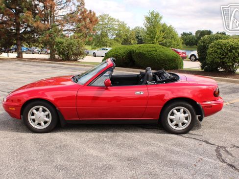 Used 1990 MAZDA MX-5 Miata image 9