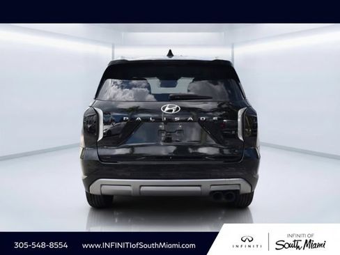 Used 2024 Hyundai Palisade SEL FWD image 5