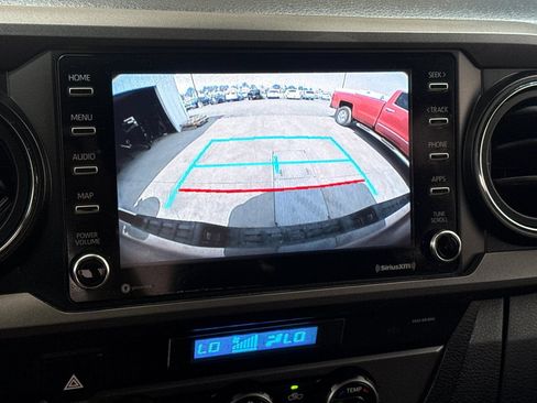 Used 2021 Toyota Tacoma TRD Off-Road AWD/4WD image 24