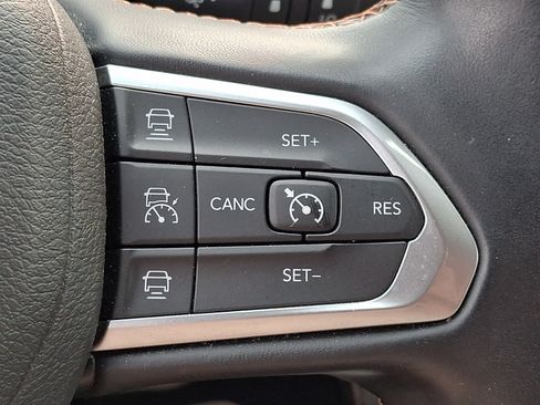 Used 2022 Jeep Compass Limited AWD/4WD image 22