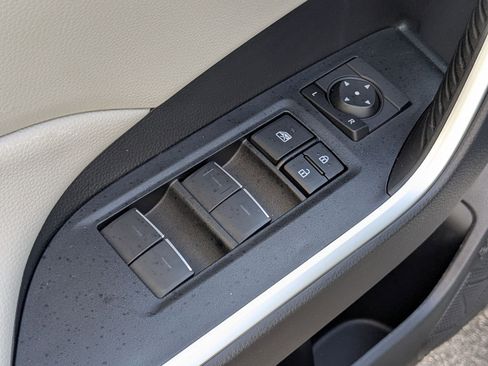 Used 2025 Toyota RAV4 XLE Premium image 13