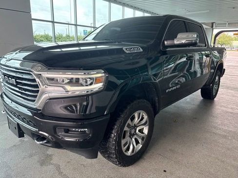 Used 2023 RAM 1500 Limited w/ Body Color Bumper Group AWD/4WD image 3