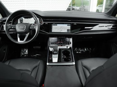 Used 2023 Audi Q7 3.0T Prestige w/ Prestige Package AWD/4WD image 8