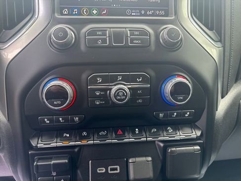 Certified 2022 Chevrolet Silverado 1500 LTZ AWD/4WD image 27