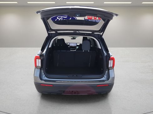 New 2026 Ford Explorer Active AWD/4WD image 9