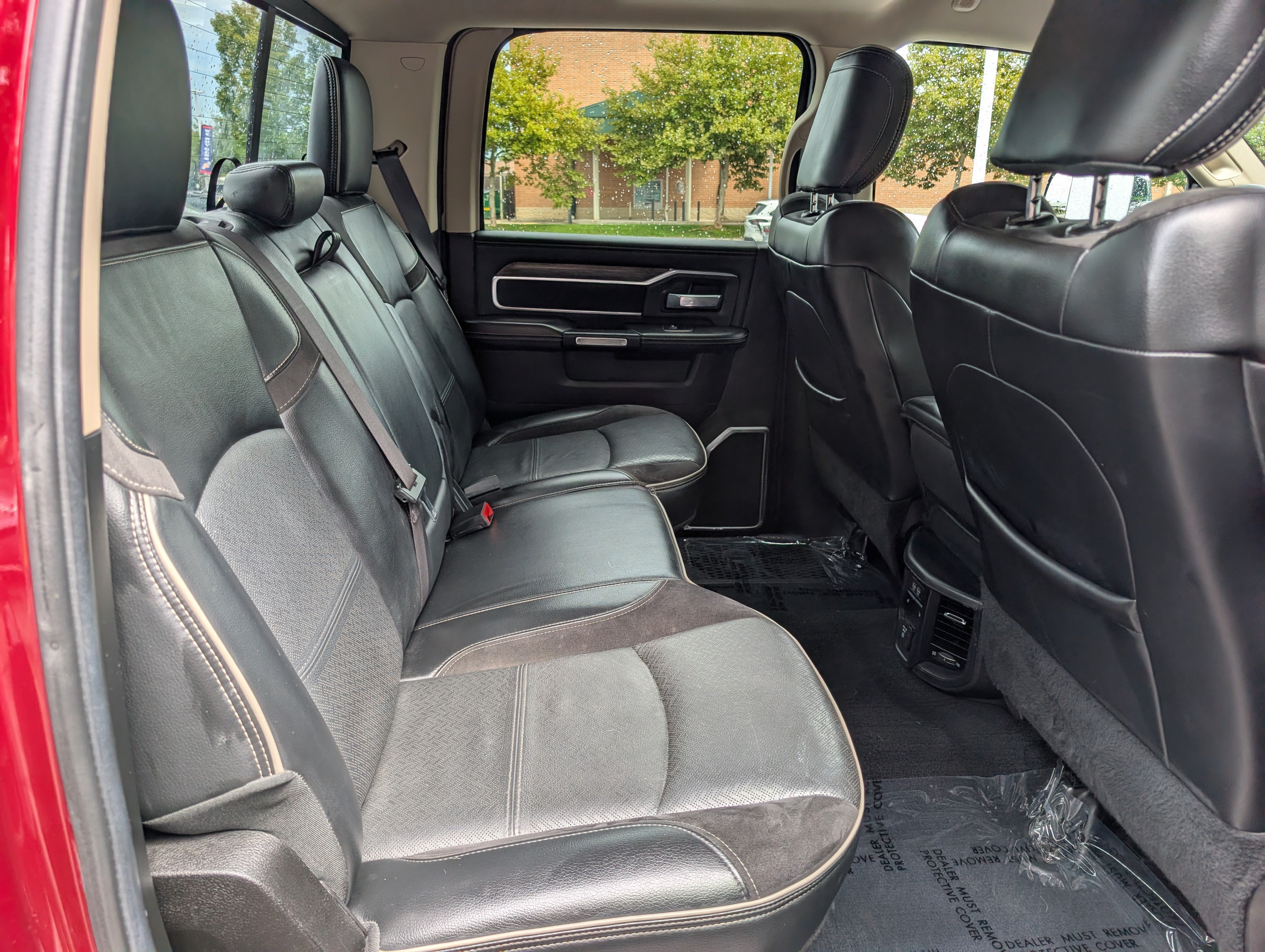 Used 2019 RAM 2500 Laramie AWD/4WD image 13