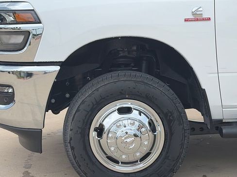 New 2026 RAM 3500 Tradesman AWD/4WD image 5
