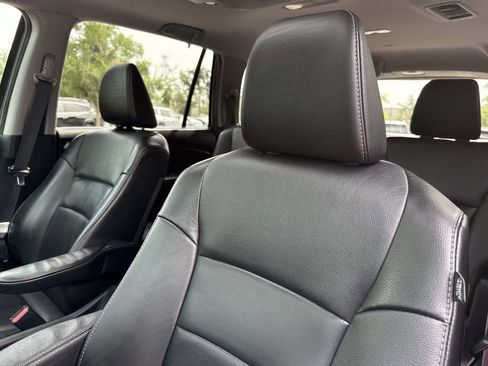 Used 2019 Honda Pilot Touring image 29