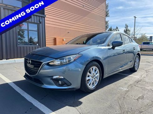 Used 2015 MAZDA MAZDA3 i Grand Touring image 1