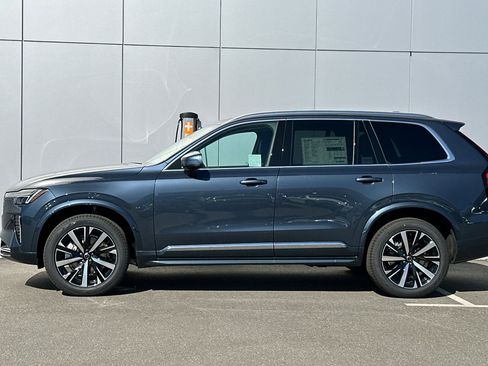 New 2025 Volvo XC90 B6 Core w/ Protection Package Premier AWD/4WD image 2