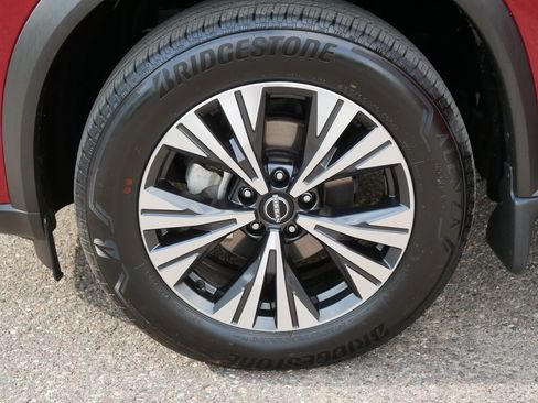 Certified 2023 Nissan Rogue SV AWD/4WD image 15