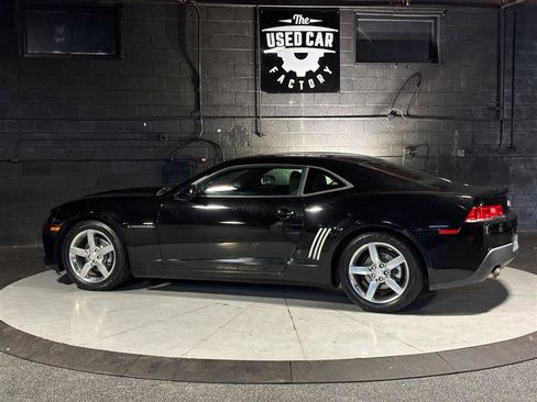 Used 2015 Chevrolet Camaro LT w/ 1LT Preferred Package image 3