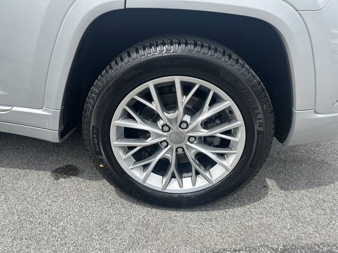 Certified 2023 Jeep Grand Cherokee Summit w/ Advanced Protech Group IV AWD/4WD image 10