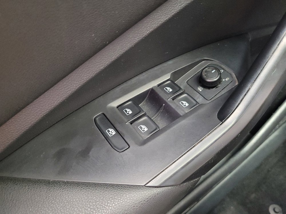 Used 2019 Volkswagen Jetta S w/ Driver Assistance Package FWD image 27