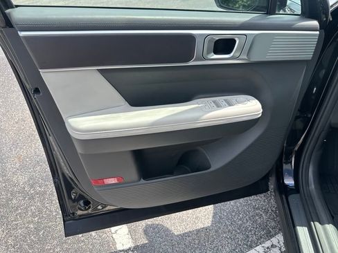 Used 2025 Hyundai Santa Fe SEL image 12