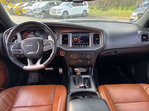 Used 2022 Dodge Charger SRT Hellcat w/ Harman/Kardon Audio Group image 10