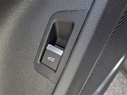 Certified 2025 Audi Q7 3.0T Premium Plus w/ Premium Plus Package AWD/4WD image 25