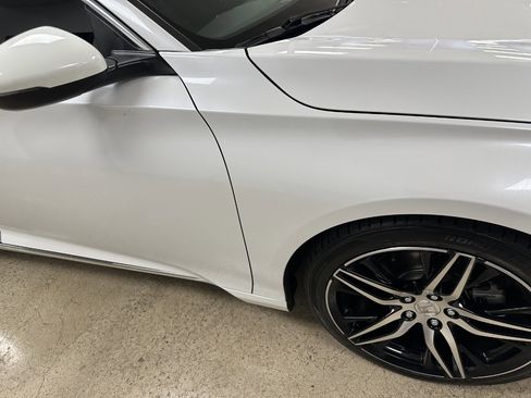 Used 2021 Honda Accord Touring image 23