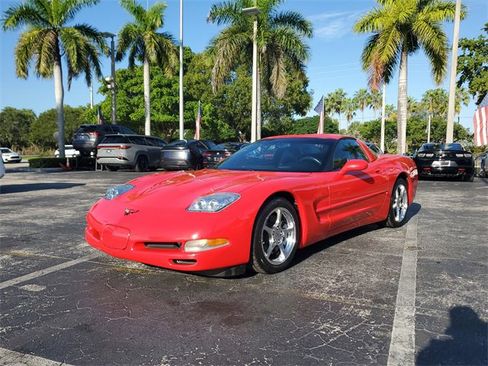 Used 2002 Chevrolet Corvette Coupe w/ Preferred Equipment Group2 image 21