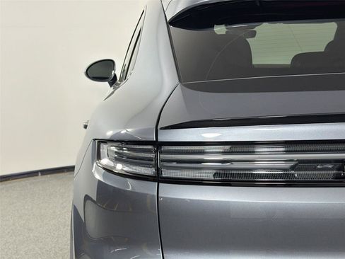 Certified 2026 Porsche Cayenne Coupe AWD/4WD image 16