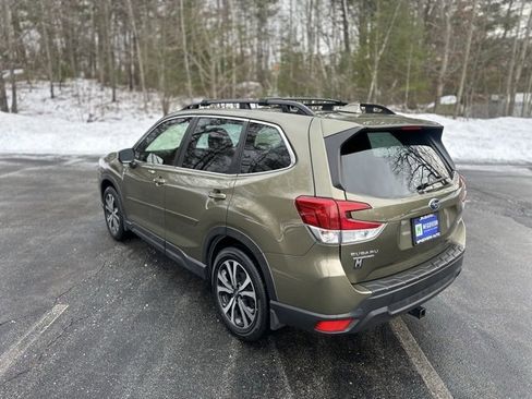 Used 2022 Subaru Forester Limited image 4