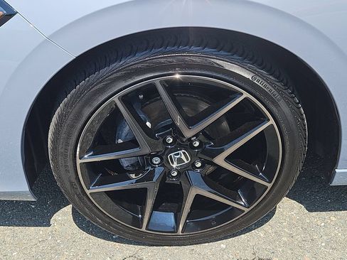 Used 2024 Honda Civic Sport Touring image 7