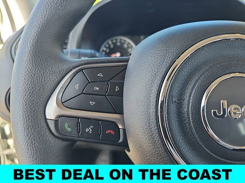 Used 2022 Jeep Renegade Sport image 16