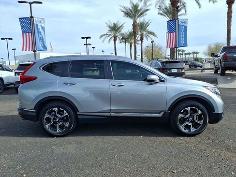 Used 2019 Honda CR-V Touring image 4