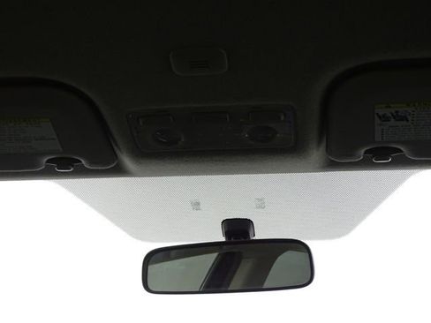 Used 2015 Toyota Prius C One image 21