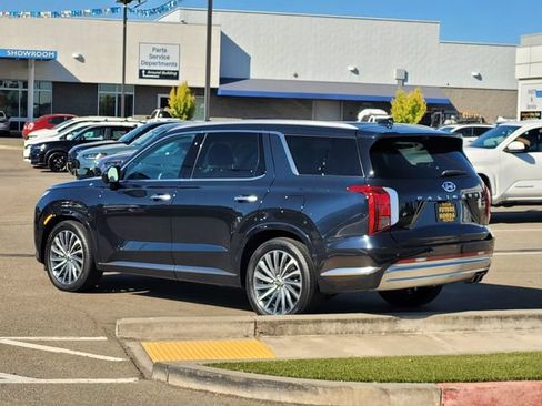 Used 2024 Hyundai Palisade Calligraphy AWD/4WD image 7