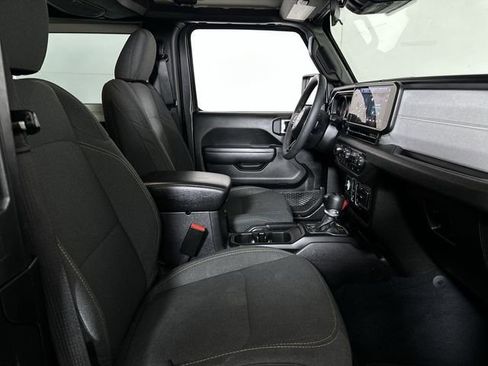 Used 2024 Jeep Wrangler Sport AWD/4WD image 29