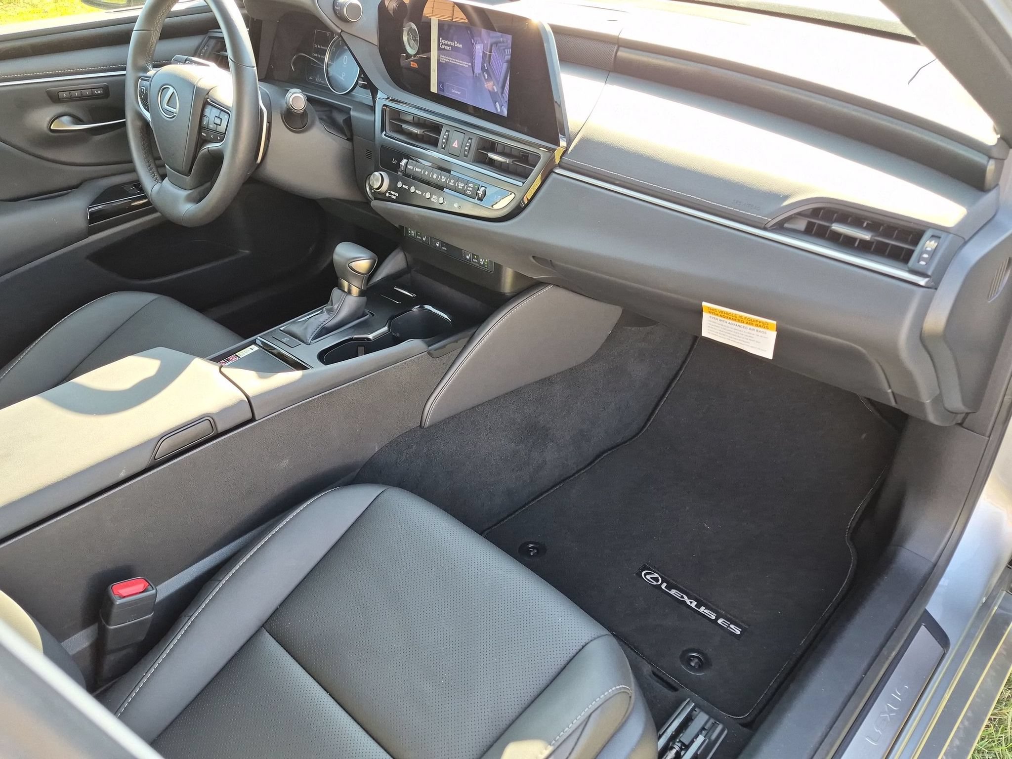Used 2025 Lexus ES 350 w/ Premium Package FWD image 20