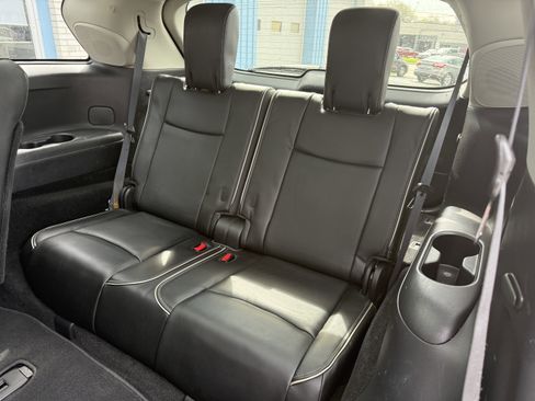 Used 2016 INFINITI QX60 Luxe w/ Deluxe Technology Package AWD/4WD image 19