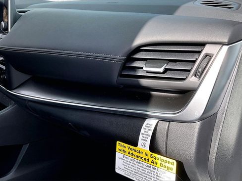 New 2026 Nissan Rogue SV image 28