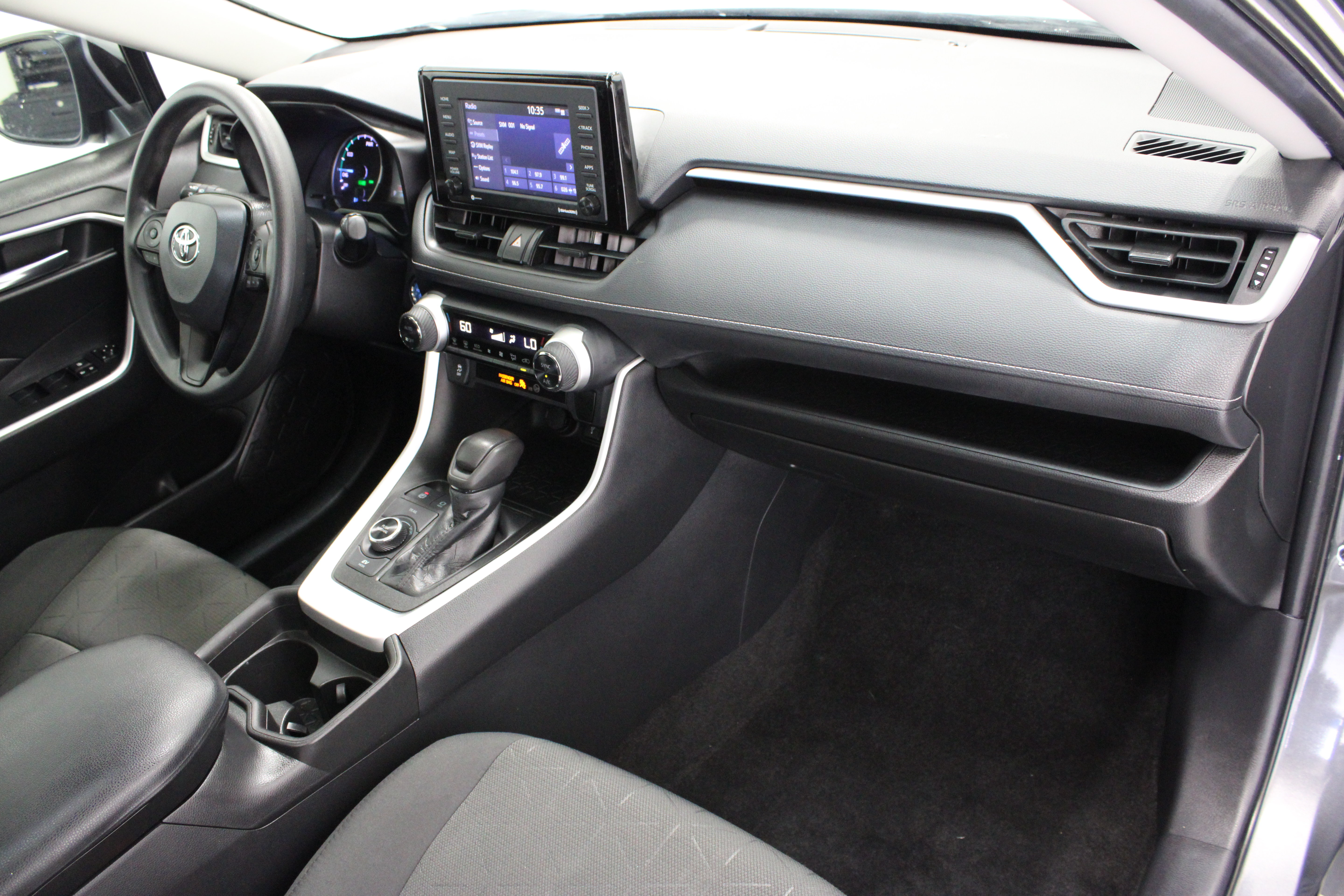 Certified 2021 Toyota RAV4 XLE w/ Convenience Package AWD/4WD image 37